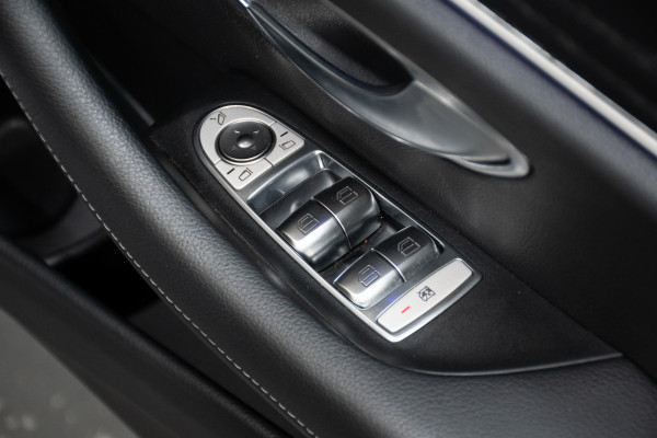 2018 Mercedes-Benz E-Class E200 Sedan Image 13