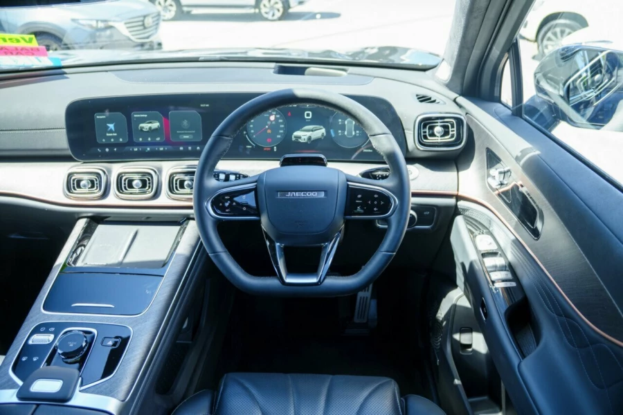 2025 Jaecoo J8  Ridge SUV Image 11