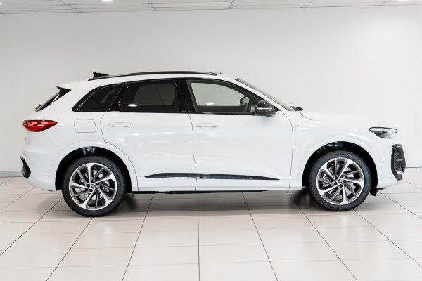 2025 Audi Q5 GU TDI 150kW Sport SUV image 3