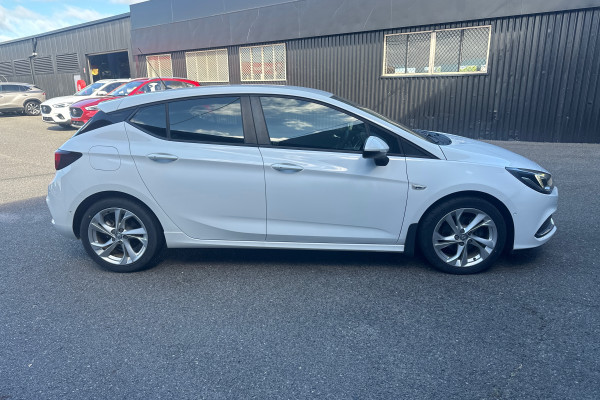 2017 MY18 Holden Astra BK RS Hatch Image 5