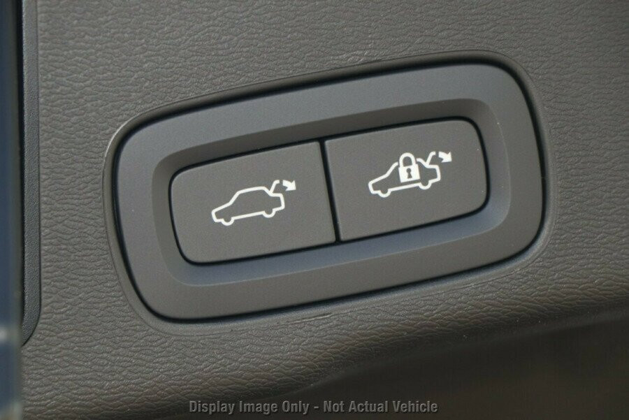 2026 Volvo XC60 UZ Ultra B5 Dark SUV Image 20
