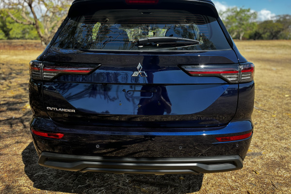 2026 Mitsubishi Outlander ZM ES SUV Image 5