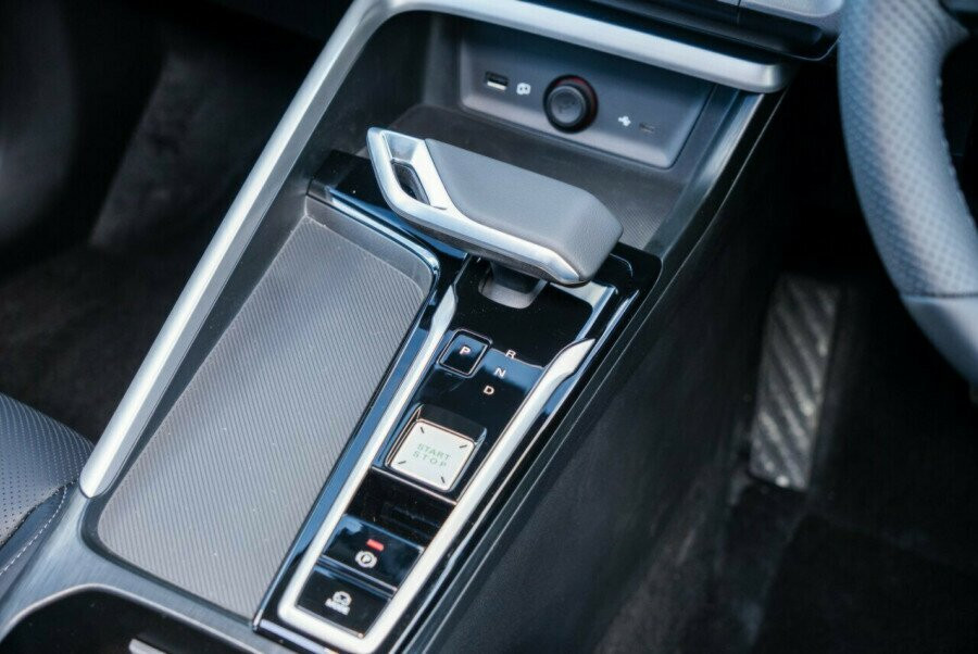 2024 MY25 MG ZS ZS32 Essence Hybrid+ SUV Image 9