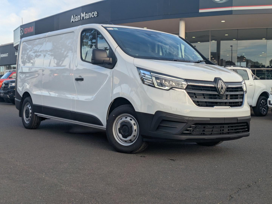 2026 Renault Trafic X82 Pro Van Image 1
