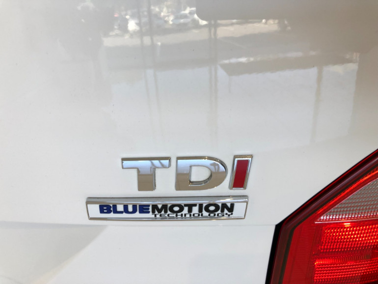 2015 Volkswagen Multivan T6 Turbo TDI340 Comfortline Wagon Image 11