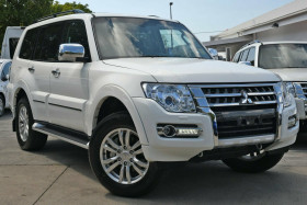 Mitsubishi Pajero Exceed NX
