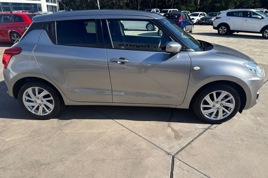 2023 Suzuki Swift AZ Series II GL Hatch Image 16