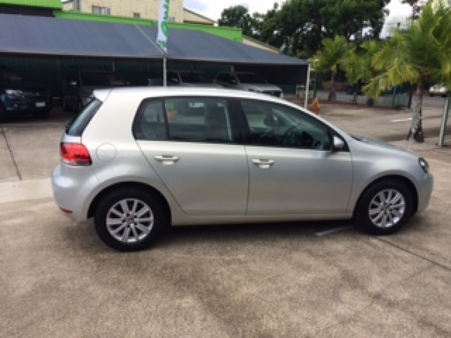 2012 Volkswagen Golf VI MY13 90TSI Hatchback Image 2