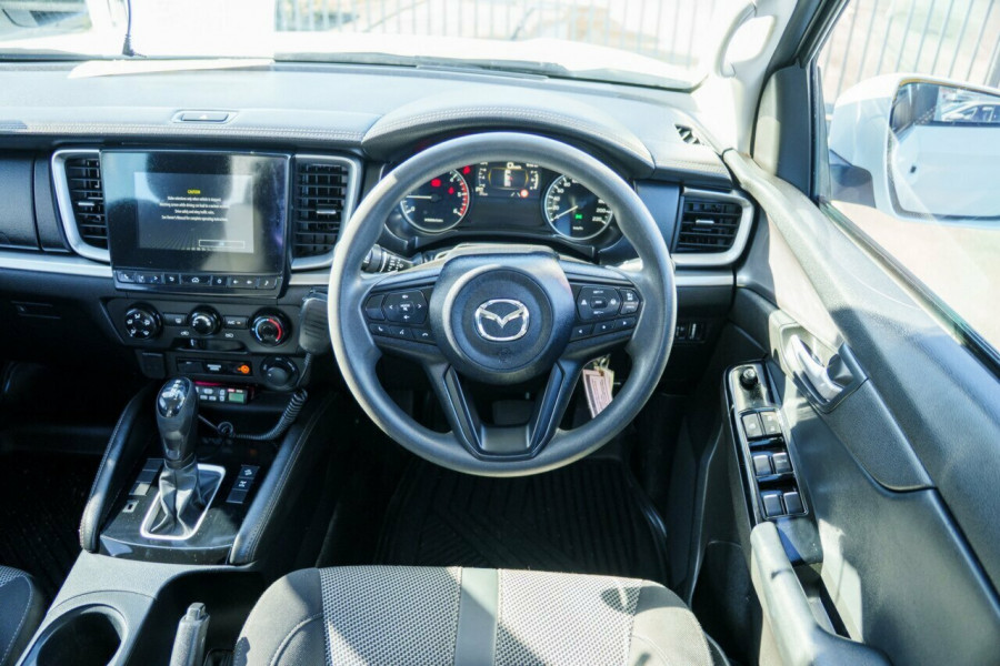 2022 Mazda BT-50 TF XT Cab Chassis Image 8