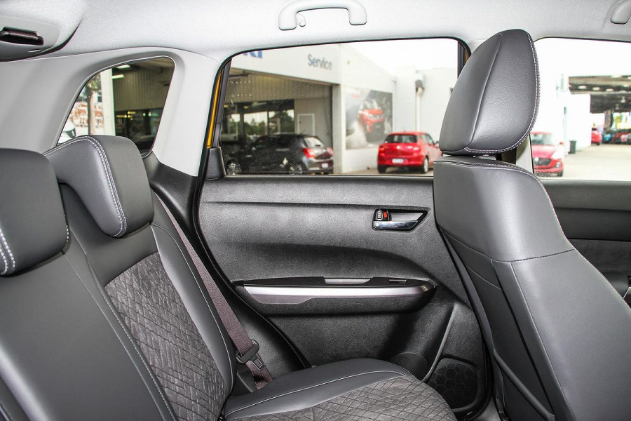 2024 Suzuki Vitara LY Series II Turbo SUV Image 18