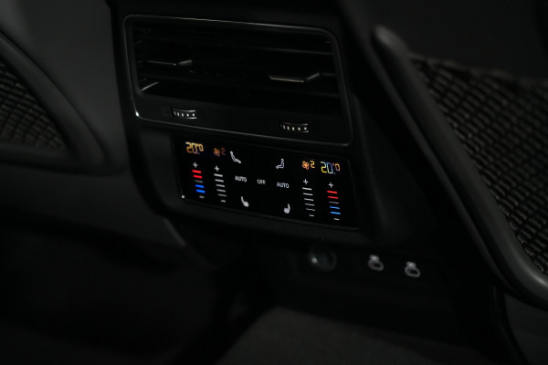 2021 Audi SQ8 F1 TDI SUV Image 30