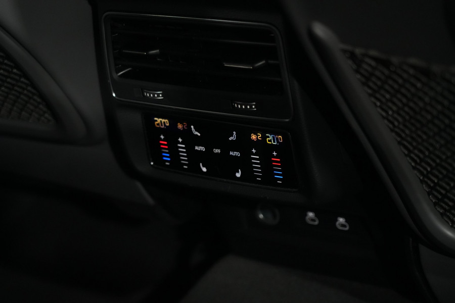 2021 Audi SQ8 F1 TDI SUV Image 30