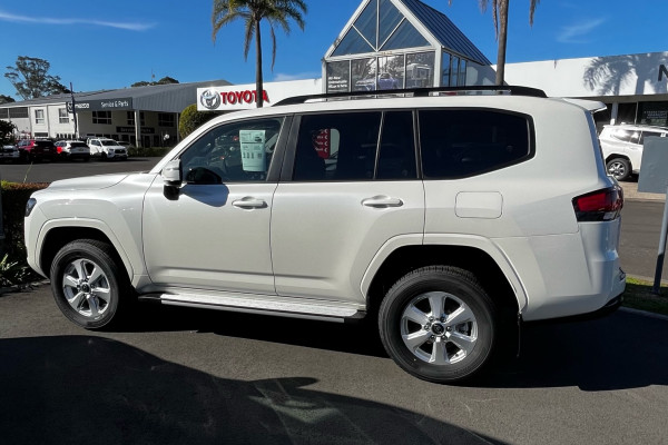 2025 Toyota LandCruiser FJA300R GXL (Series 2) SUV Image 4