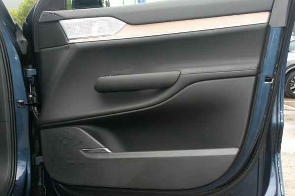 2026 Volvo EX90  Ultra Twin Motor Performance SUV Image 5