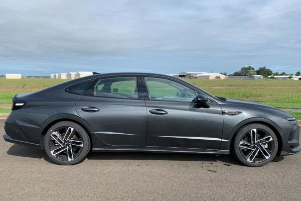 2025 Hyundai Sonata DN8.V4 N Line Sedan