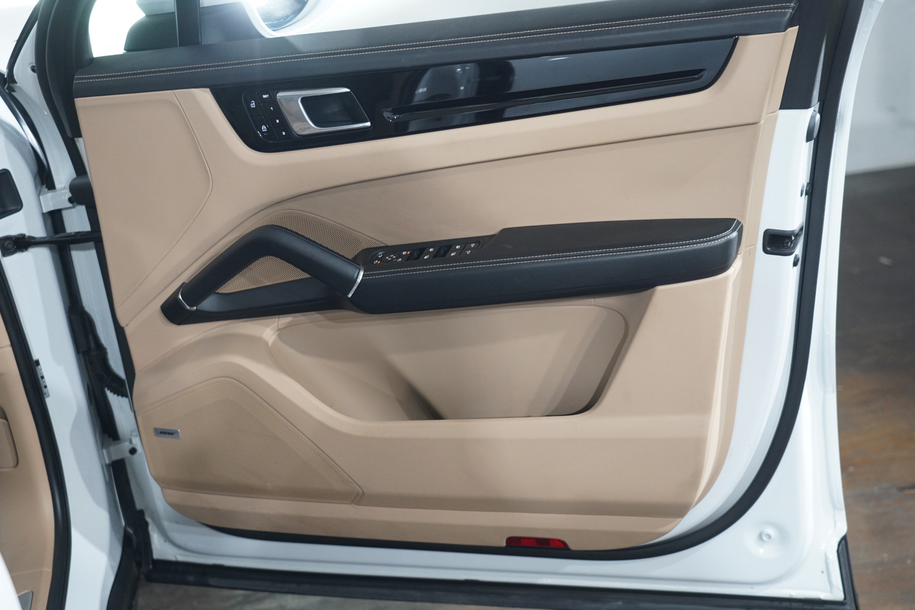 2019 Porsche Cayenne S SUV Image 29