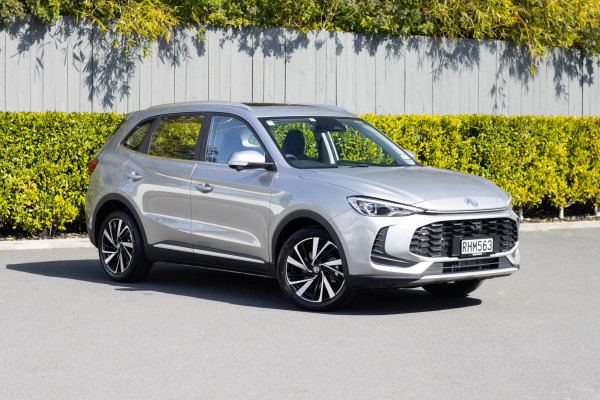 2025 MG ZS ZS32 Essence SUV Image 1