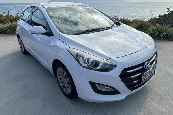 2015 MY16 Hyundai i30 GD3 Series II Active Hatch Image 1
