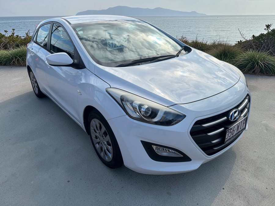2015 MY16 Hyundai i30 GD3 Series II Active Hatch Image 1