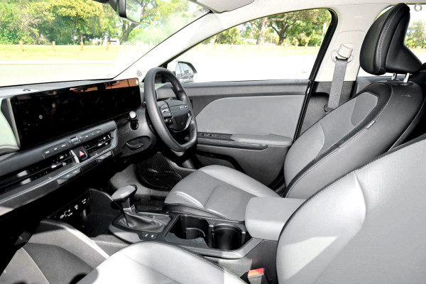 2026 Kia K4 CL4m Sport+ Hatch Image 8