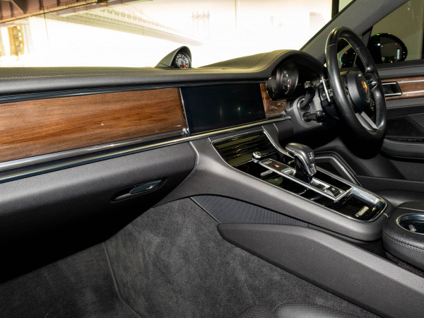 2021 MY22 Porsche Panamera 971 Sedan image 30