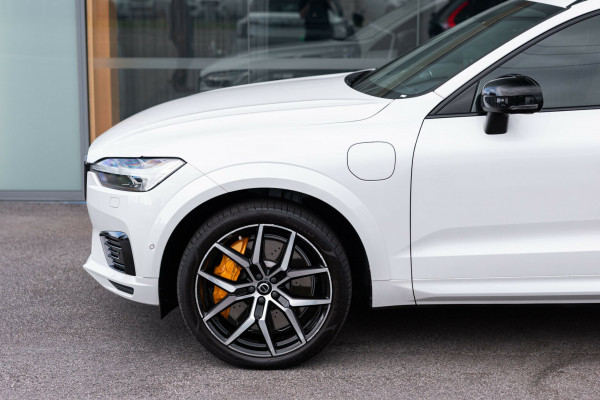 2021 Volvo XC60 UZ T8 Polestar SUV Image 9