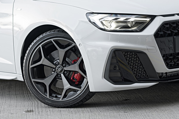 2026 MY25 Audi A1 GB 40 TFSI S line Hatch image 6