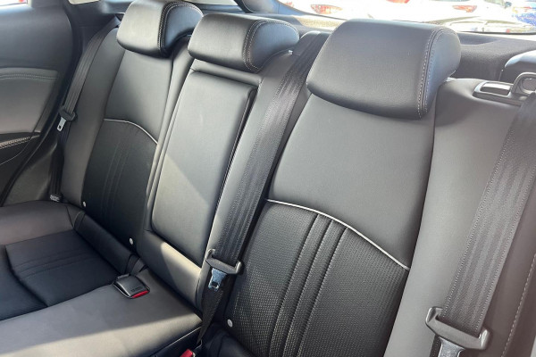 2020 MY0  Mazda CX-3 DK sTouring SUV Image 14