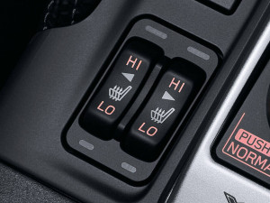 Heated front seats Image