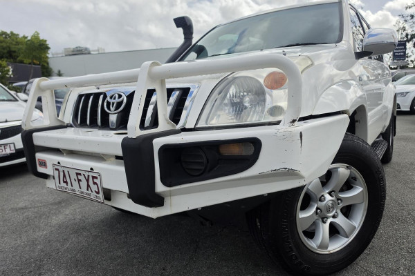 2007 Toyota LandCruiser Prado KDJ120R GXL SUV Image 2
