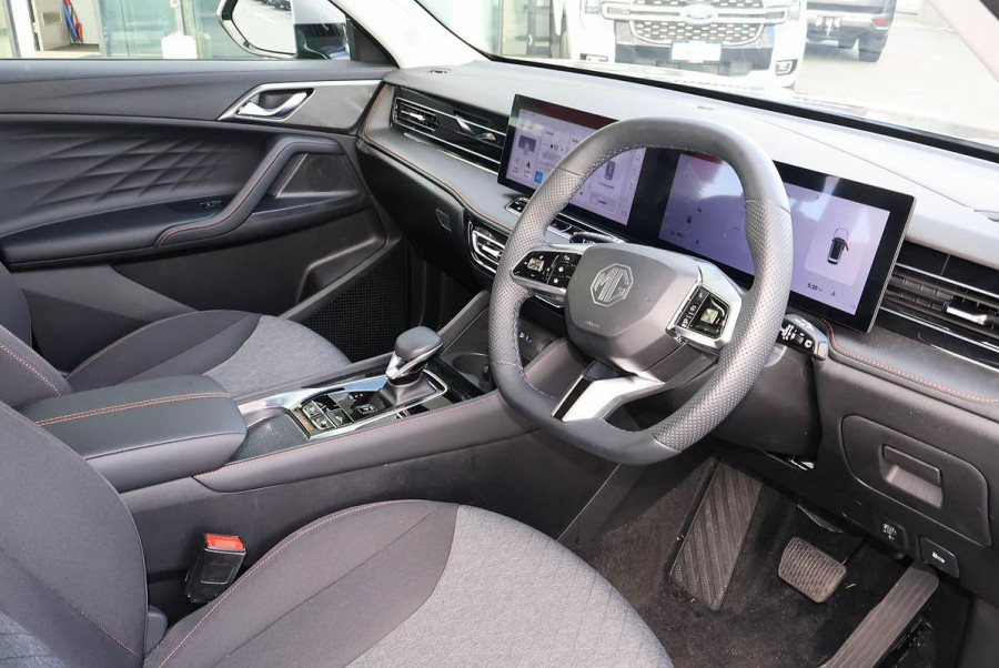 2024 MG HS AS33 Vibe SUV Image 10