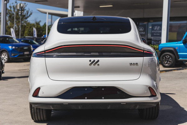 2025 MG IM6 S12L Platinum SUV Image 7
