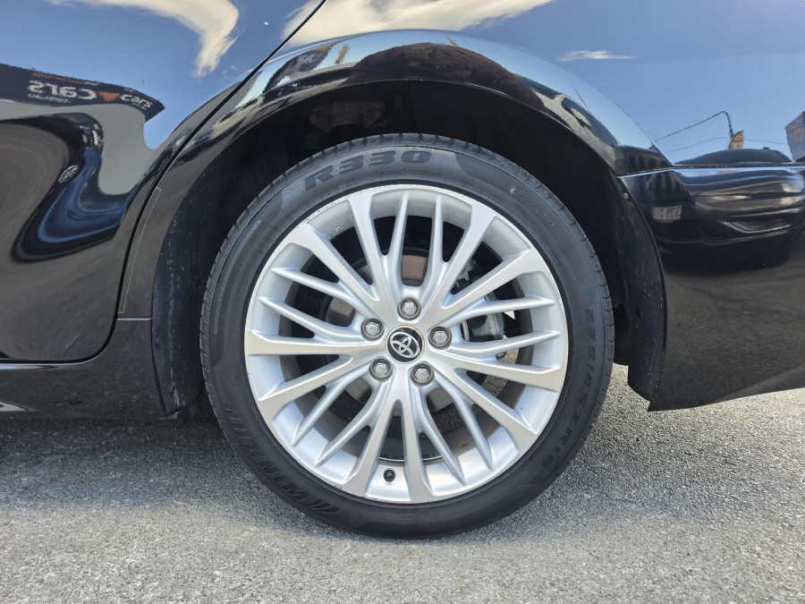 2019 Toyota Camry AXVH71R SL Sedan Image 11