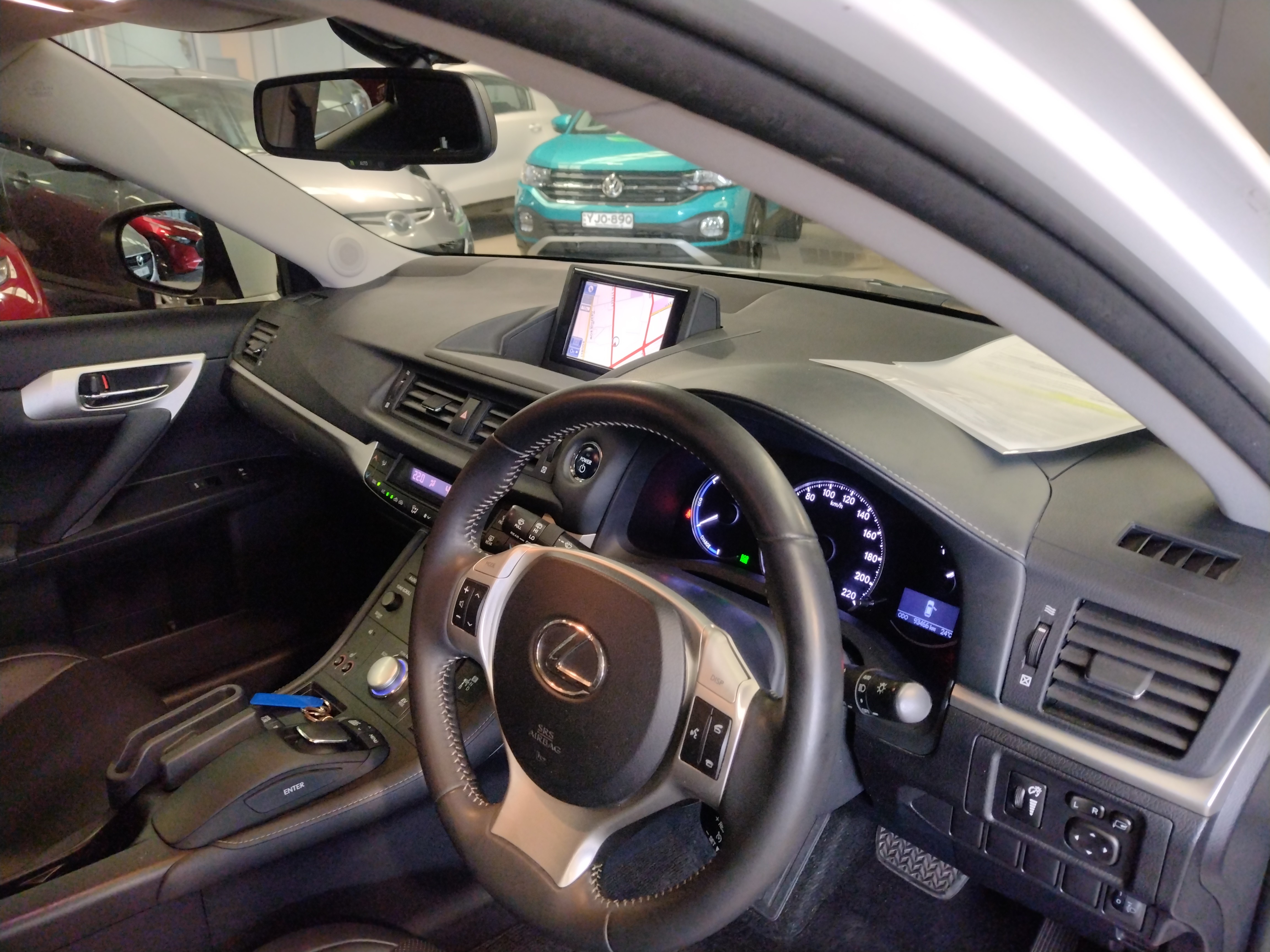 2013 Lexus CT ZWA10R CT200h Luxury Hatch Image 9