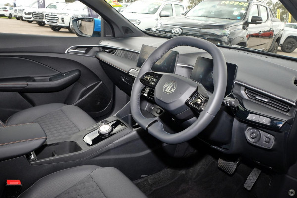 2026 MG MG3  Essence Hatch Image 6