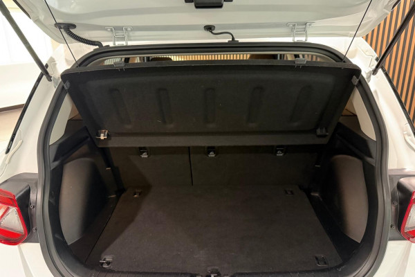 2020 Hyundai Venue QX Active SUV Image 9
