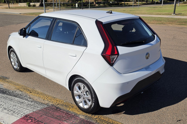 2023 MG MG3 SZP1 Core Hatch Image 5