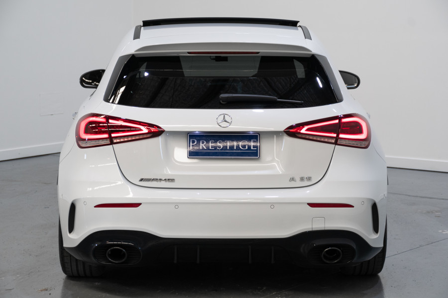 2022 Mercedes-Benz A-Class 4matic Hatch Image 10