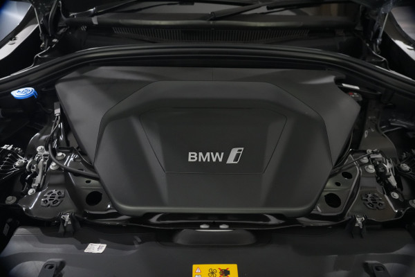 2025 BMW iX2 xDrive30 M Sport SUV Image 31