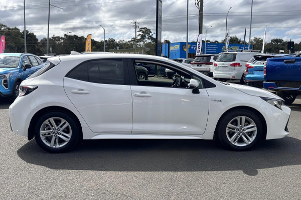 2021 Toyota Corolla ZWE211R Ascent Sport Hybrid Hatch Image 10