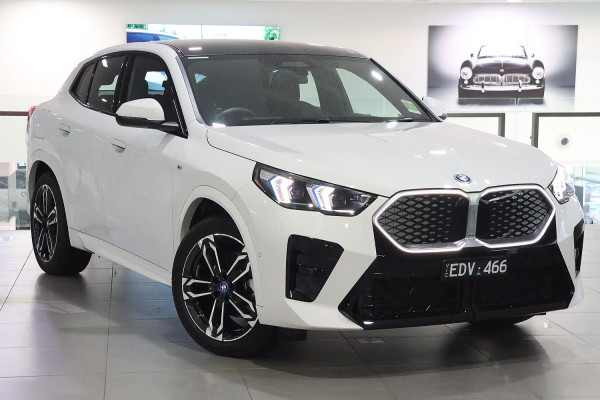 BMW iX2 eDrive20 M Sport U10