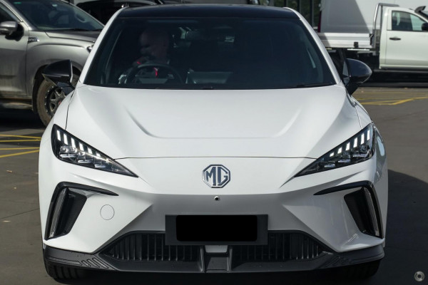 2024 MG MG4 MEH32 Essence 64 Hatch