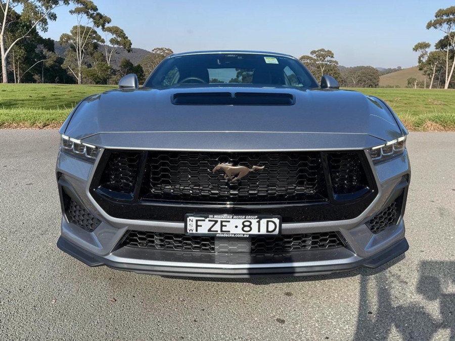 2025 Ford Mustang FO GT Hatch Image 2