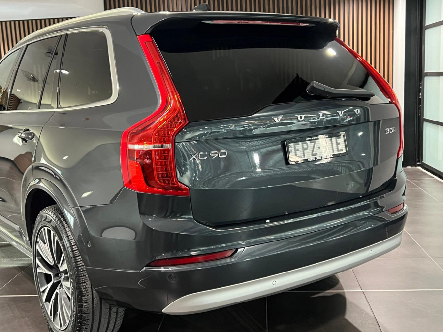 2021 MY22 Volvo XC90 L Series B5 Momentum SUV Image 7