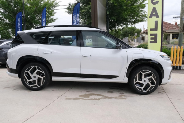 2026 Hyundai ELEXIO OE1.V1 Elite SUV Image 5