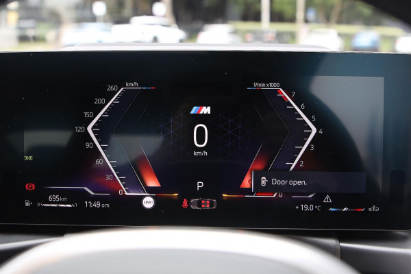 2025 BMW 4 Series G22 LCI 430i M Sport Coupe image 13