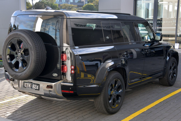 2023 Land Rover Defender L663 130 D300 SE SUV image 21