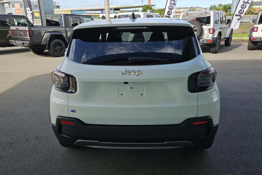 2024 Jeep Avenger Longitude SUV Image 6