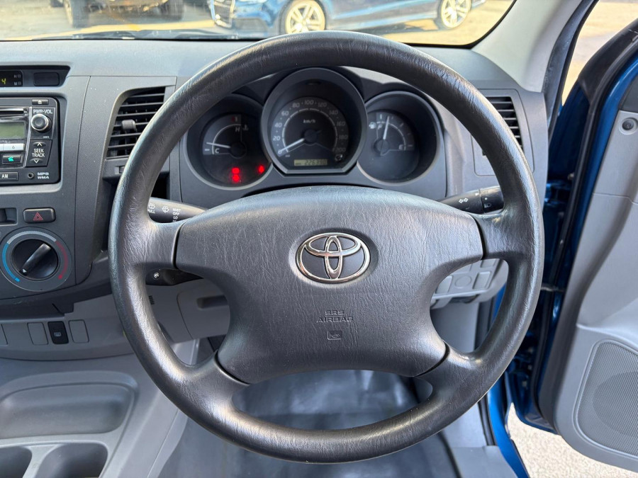 2009 MY10 Toyota HiLux TGN16R WorkMate Ute Image 16