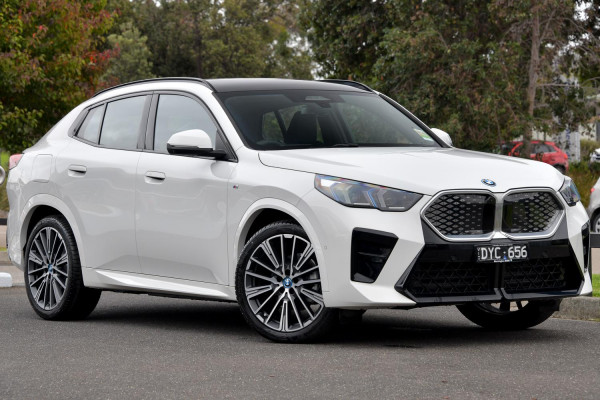 BMW iX2 eDrive20 M Sport U10